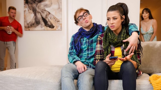 Hipsters reciben educación